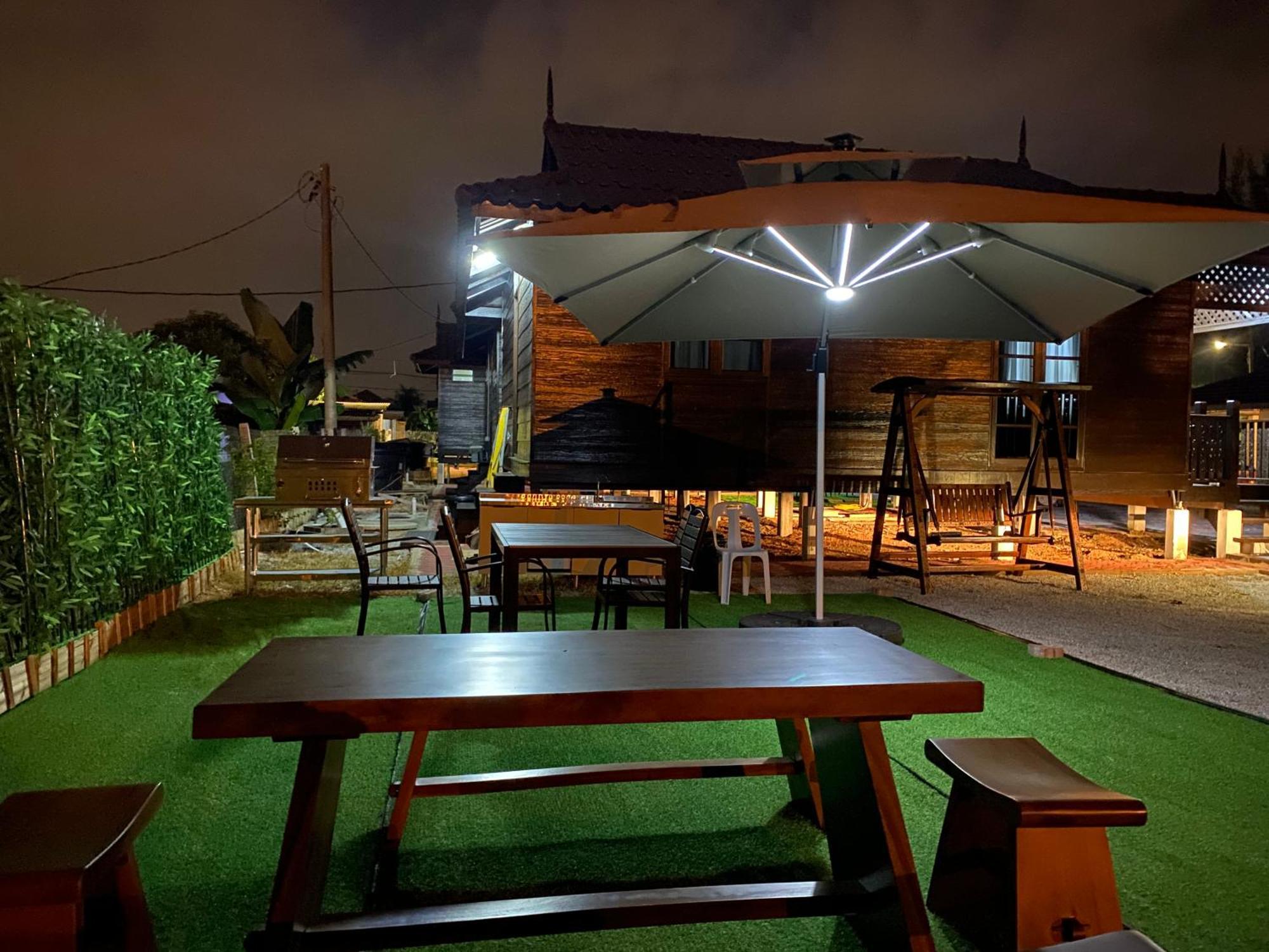 Haura Seberang Takir Bbq * Kuala Terengganu